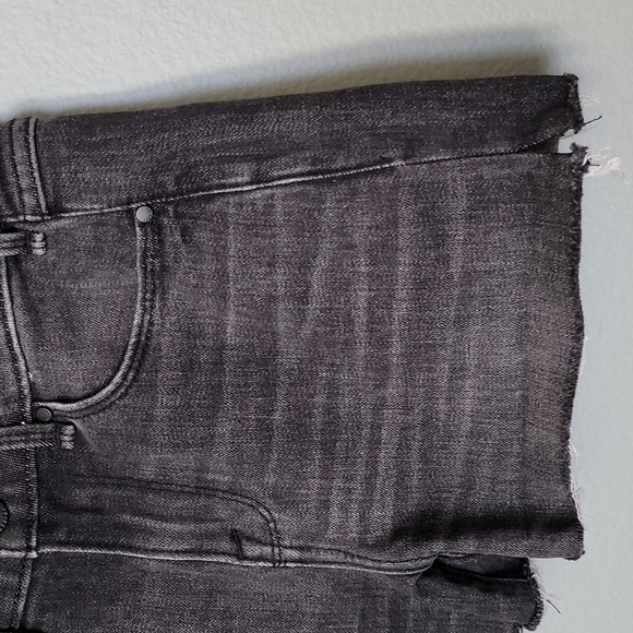 Abercrombie & Fitch DIY Festival Indie Sleaze E Girl Cut Off denim shorts 26 - Picture 2 of 9